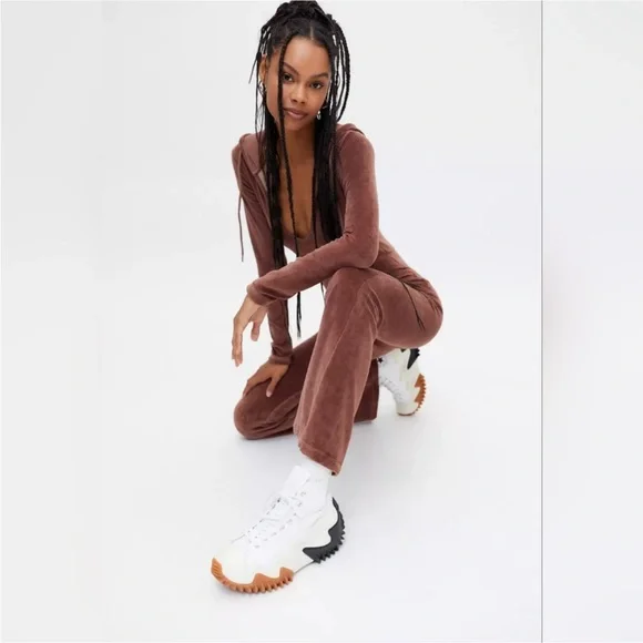 EUC Urban Outfitters Iets Frans Velour Catsuit Jumpsuit - Picture 3 of 4